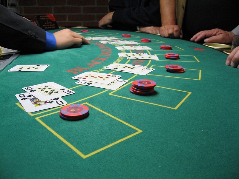Double Attack Blackjack Oyna